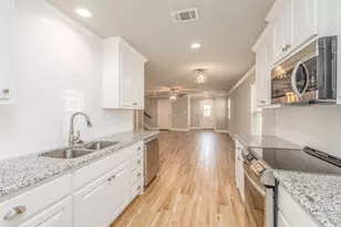714 Rolling Terrace Cir, Granbury, TX 76049 - Photo 12