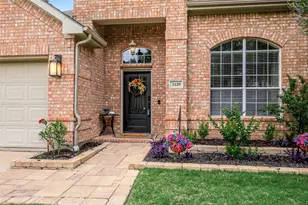 2428 Windgate Ln, Frisco, TX 75033 - Photo 6