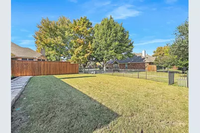 2428 Windgate Lane, Frisco, TX 75033 - Photo 4