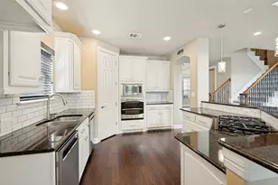 5304 Townsend Dr, Flower Mound, TX 75028 - Photo 10