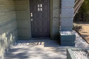 4815 Live Oak St, Dallas, TX 75204 - Photo 2