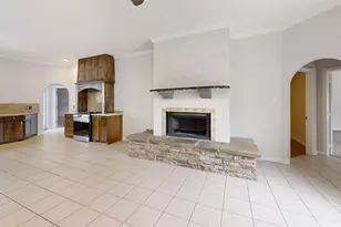 4801 Fireside Ct, Granbury, TX 76049 - Photo 4