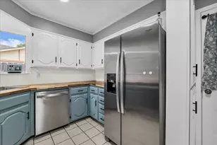 913 Montclair Dr, Waco, TX 76710 - Photo 8