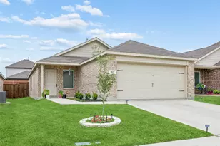 1577 Forge Pond Ln, Forney, TX 75126 - Photo 2