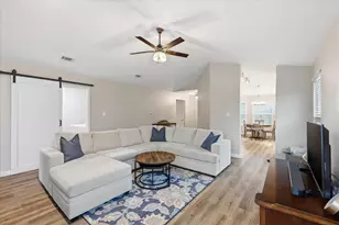 2513 Silver Creek Ct, Garland, TX 75040 - Photo 10