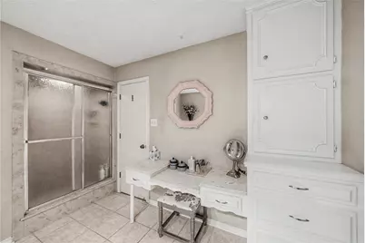 1810 Lakeside Drive, Arlington, TX 76013 - Photo 18