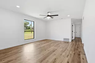 198 Green Acres Rd, Weatherford, TX 76088 - Photo 4