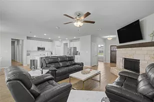 185 Chester Rd, Springtown, TX 76082 - Photo 2