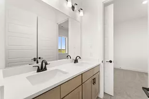 5425 Varian Dr, Aubrey, TX 76227 - Photo 4