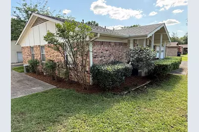 2030 Sycamore Street, Paris, TX 75460 - Photo 16