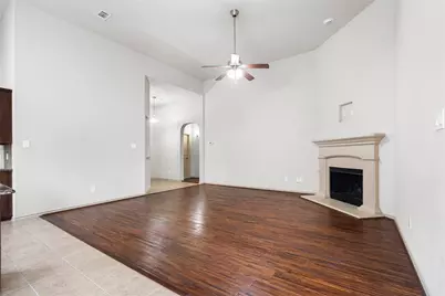 649 Cattlemans Way, Fort Worth, TX 76131 - Photo 6