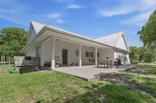 2055 Co Rd 1370, Alvord, TX 76225 - Photo 22