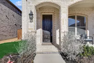 177 McCartt Dr., Lewisville, TX 75067 - Photo 4
