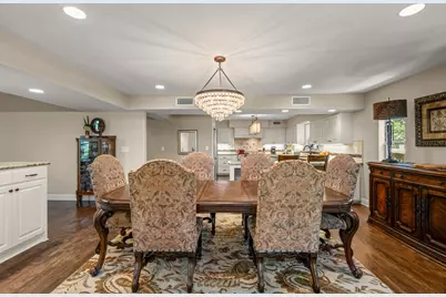 2930 Peninsula Drive, Grapevine, TX 76051 - Photo 8