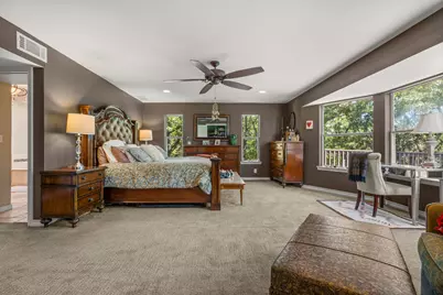 2930 Peninsula Drive, Grapevine, TX 76051 - Photo 16