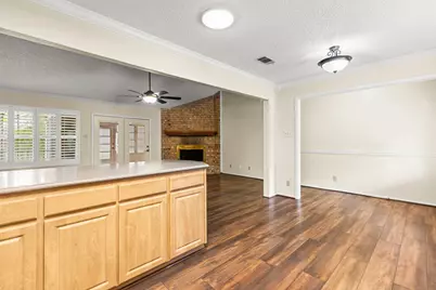 7100 Canterbury Drive, Waco, TX 76712 - Photo 12