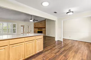 7100 Canterbury Dr, Waco, TX 76712 - Photo 12