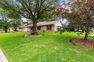 7100 Canterbury Dr, Waco, TX 76712 - Photo 4
