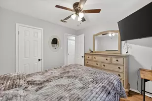 449 Irene St, Burleson, TX 76028 - Photo 22