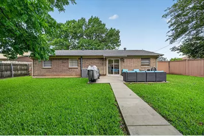 449 Irene Street, Burleson, TX 76028 - Photo 18
