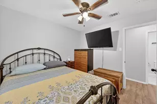 449 Irene St, Burleson, TX 76028 - Photo 22