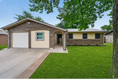 449 Irene Street, Burleson, TX 76028 - Photo 2