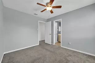 340 Clayton St, Grand Prairie, TX 75052 - Photo 24