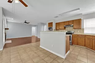 340 Clayton St, Grand Prairie, TX 75052 - Photo 14