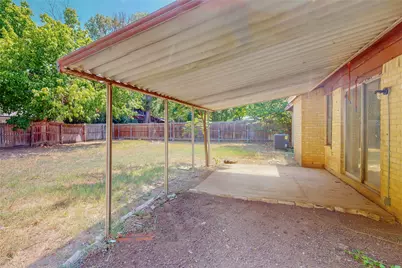 2307 Dartmouth Drive, Arlington, TX 76015 - Photo 18