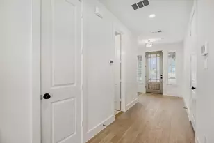 3112 Sir River St, Lewisville, TX 75056 - Photo 4