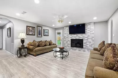 2601 Arapaho Cove, Denison, TX 75020 - Photo 4