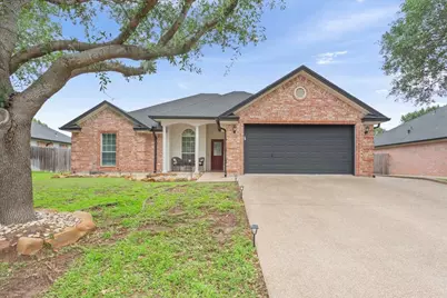 10517 Calaveras, Waco, TX 76708 - Photo 2
