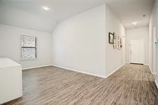 925 Royal Ln, Celina, TX 75009 - Photo 8