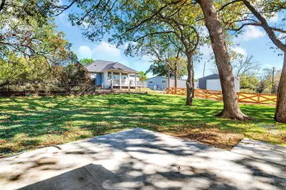 56 Crappie Crescent Road, Pottsboro, TX 75076 - Photo 34