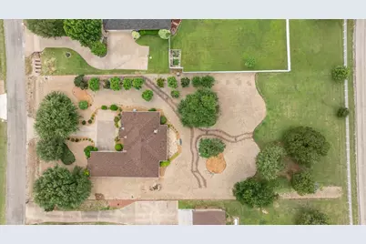 2102 Wood Duck Lane, Granbury, TX 76049 - Photo 28
