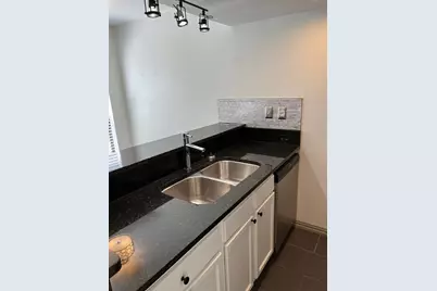 2800 Douglas Avenue #203, Dallas, TX 75219 - Photo 12