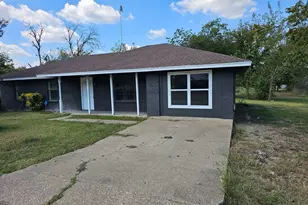 781 Hardeman, Italy, TX 76651 - Photo 1