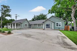 151 W Walters St, Lewisville, TX 75057 - Photo 1