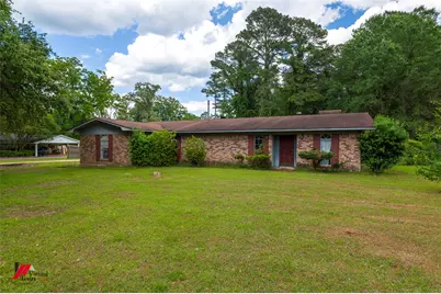 423 11th Street NE, Springhill, LA 71075 - Photo 4