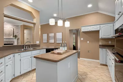 806 Green Apple Drive, Garland, TX 75044 - Photo 8