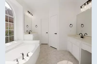 12604 Beech Tree Lane, Fort Worth, TX 76040 - Photo 32