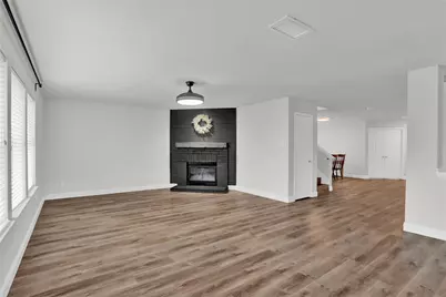 2408 Eisenhower Drive, McKinney, TX 75071 - Photo 10