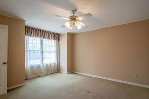 2401 Pebble Dr, Granbury, TX 76048 - Photo 26
