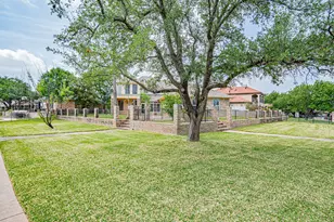 2401 Pebble Dr, Granbury, TX 76048 - Photo 38