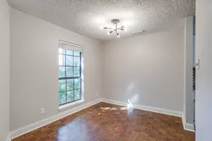 1206 Riverchase Ln, Arlington, TX 76011 - Photo 8