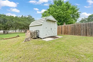 639 S Rough Creek Ct, Granbury, TX 76048 - Photo 36