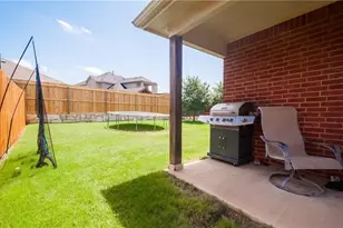 913 Buffalo Creek Dr, McKinney, TX 75072 - Photo 16