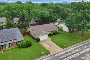2609 N Capistrano Ct, Arlington, TX 76015 - Photo 8