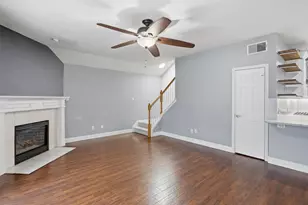 6020 Fannin Dr, Arlington, TX 76001 - Photo 10