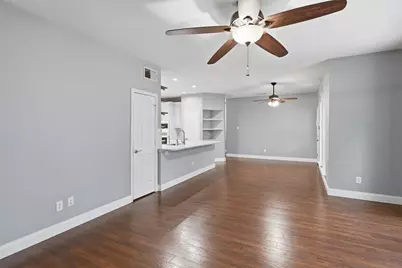 6020 Fannin Drive, Arlington, TX 76001 - Photo 12